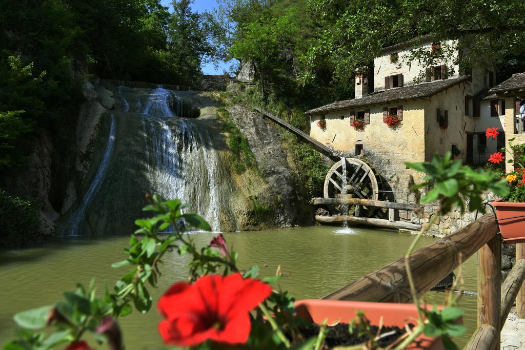 Agriturismo Crodi Miane Eksteriør billede